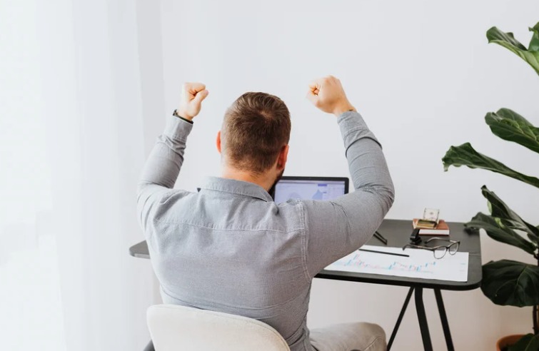 Yapay Zeka ile Karar Arama Sistemleri: Avukatlar İçin Hız ve İsabet Avantajı